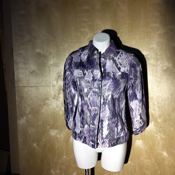 Chico's Jackets & Blazers - NWT CHICOS amethyst snakeskin jean jacket
